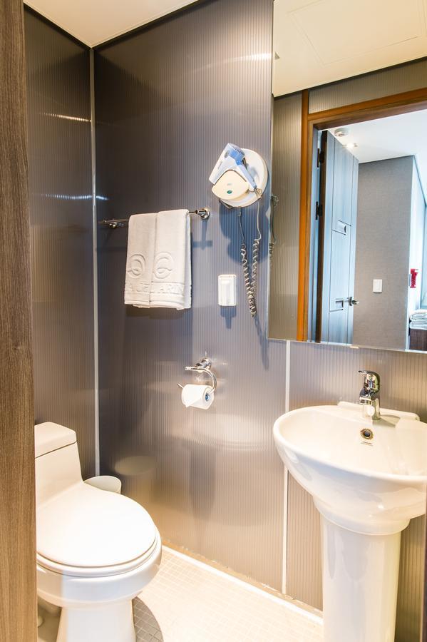 Hotel Arinus Shinchon Сеул Екстер'єр фото
