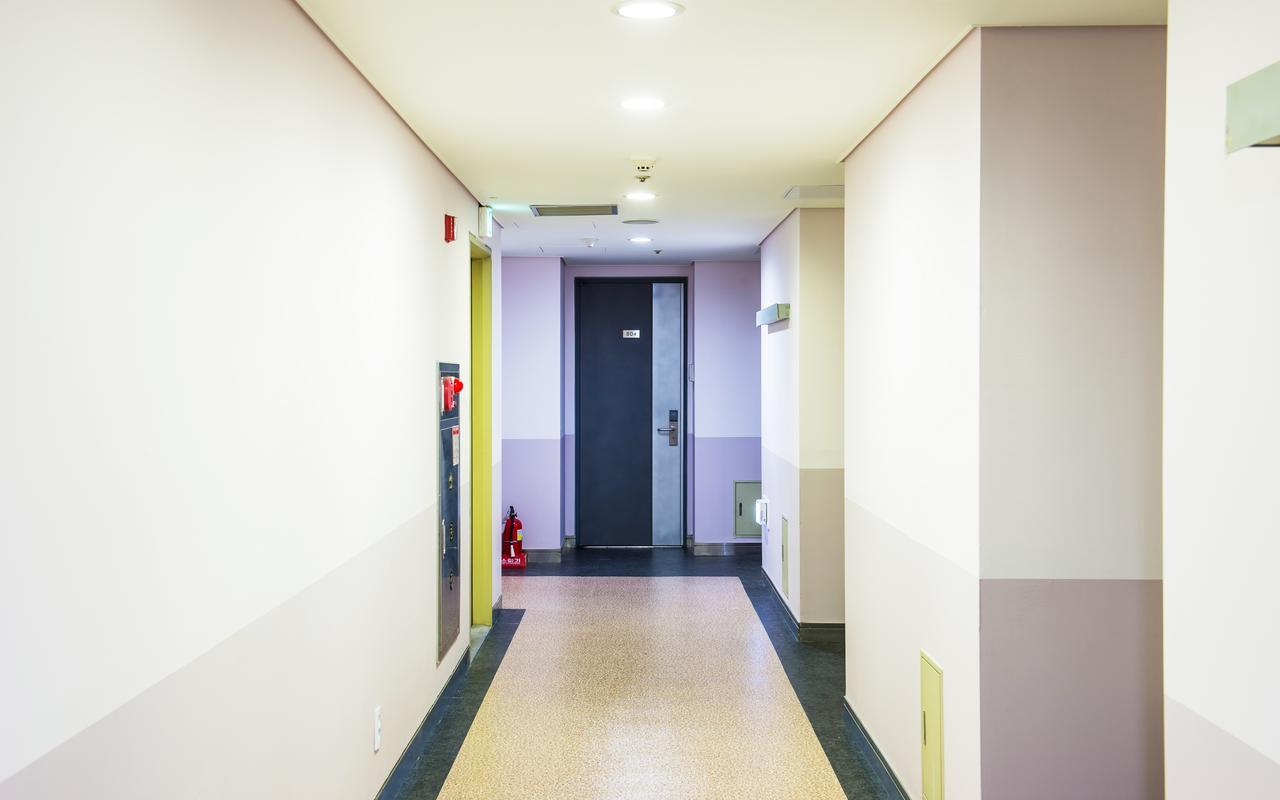 Hotel Arinus Shinchon Сеул Екстер'єр фото